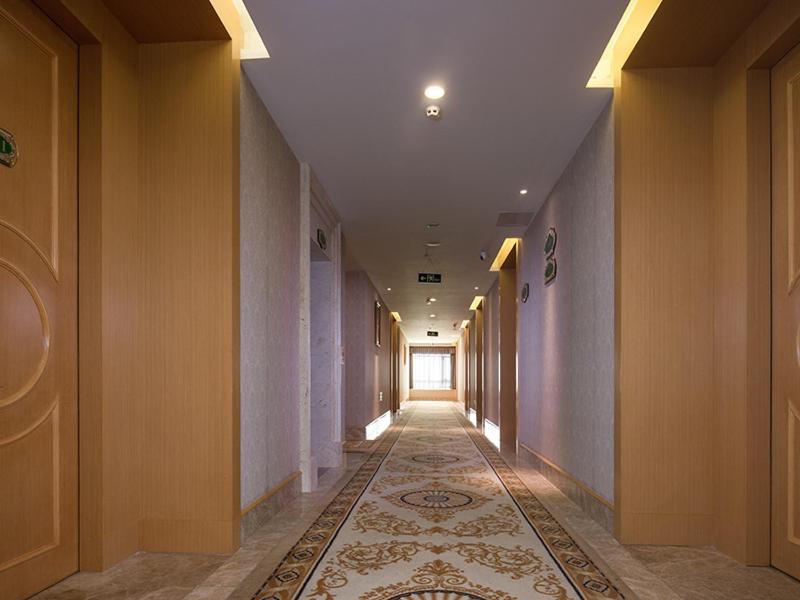 Vienna 3 Best Hotel Dongguan Liaobu Veicle City Экстерьер фото